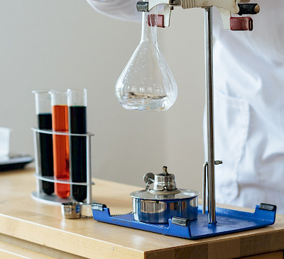 Laboratory equipment